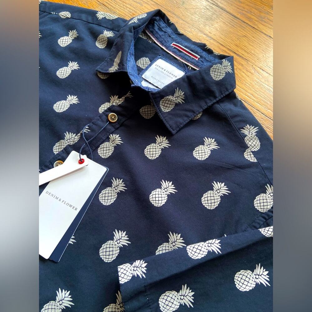 DENIM & FLOWER Ricky Singh Slim-Fit Navy w/White Pineapple Shirt sz L (NWT)